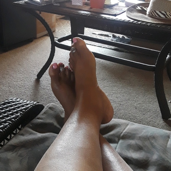 Meet your Posher, Tina - Picture 1 of 1